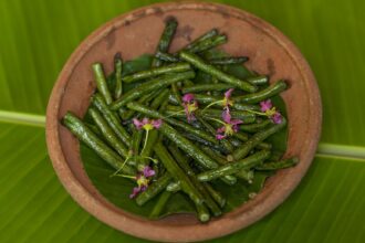 7272d7a95f8c1563df5a13143723d66483bfc6337c74506e192c9d8af25a7fe0