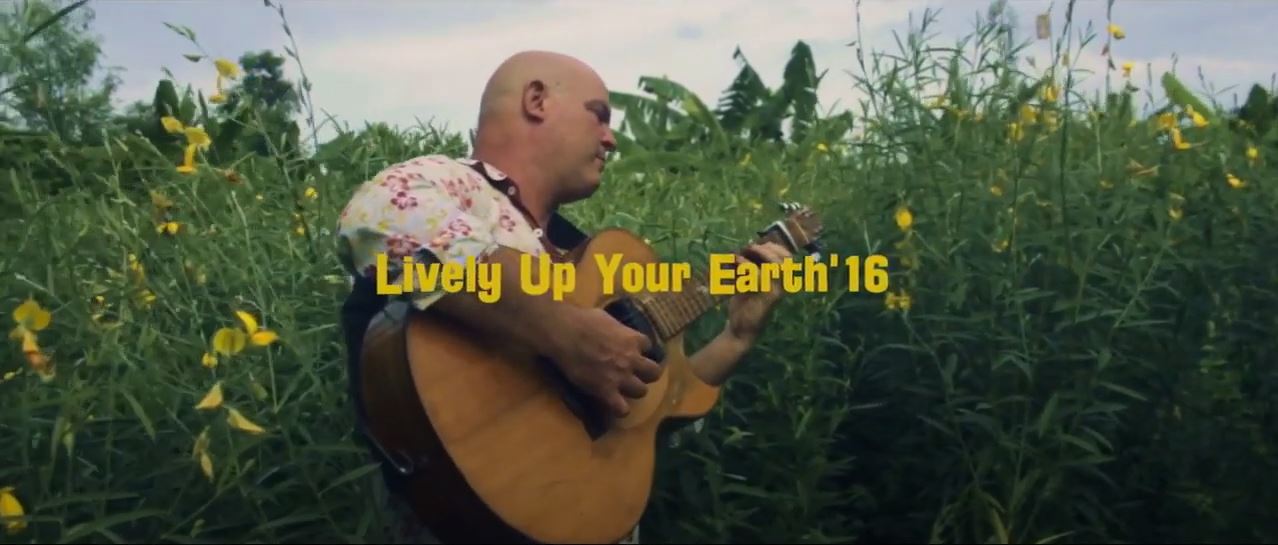Lively up your earth